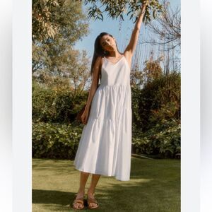 Cuyana Poplin Tiered Dress White V-Neck Midi Adjustable‎ Straps Size M NEW